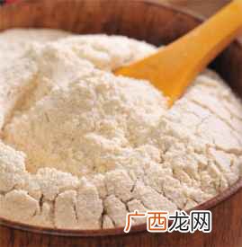 如何用面粉做面膜,面粉加白糖可以做面膜吗？
