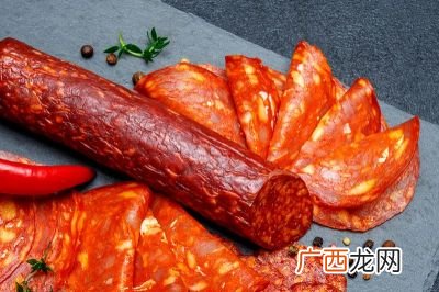 烤肉肠用烤箱烤多长时间,烤淀粉肠的温度和时间？