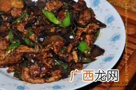 茄子片怎么炒好吃,蒜香炒青茄子做法？