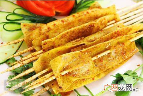 卡卡 豆腐串制作方法,乐山三角豆腐串的制作方法？