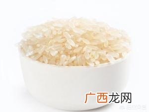 熬粥水和米比例是多少,蒸米饭时，一碗米，水该添多少？就是水和米的比例？