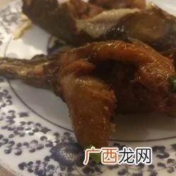 黄丫鱼怎么烧才好吃,酸辣剑骨鱼的家常做法?