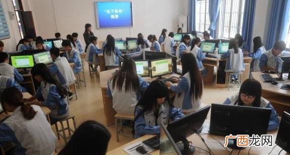 高考专科都有什么专业,高考报专科应该报什么专业比较好？