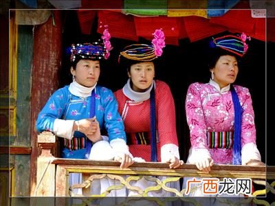 不结婚的叫什么族,不结婚一个人过叫什么家庭？