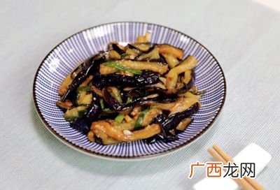 大茄子怎么炒好吃,带皮茄子怎么炒好吃的做法大全？