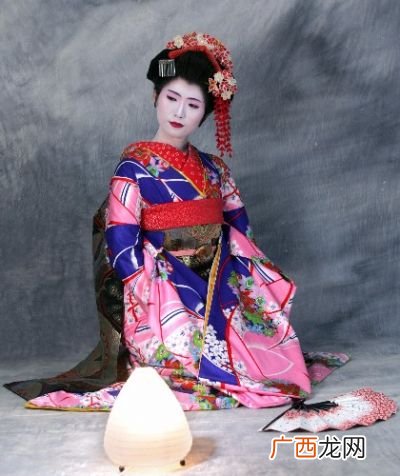 日本的歌舞伎是什么,歌舞伎是什么？