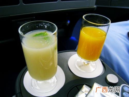蜂蜜可以带上飞机吗,坐飞机允许带多少蜂蜜啊？