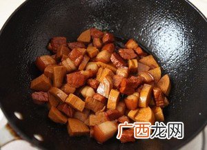 素鸡怎么烧,素鸡烧蒜苔怎么做好吃?