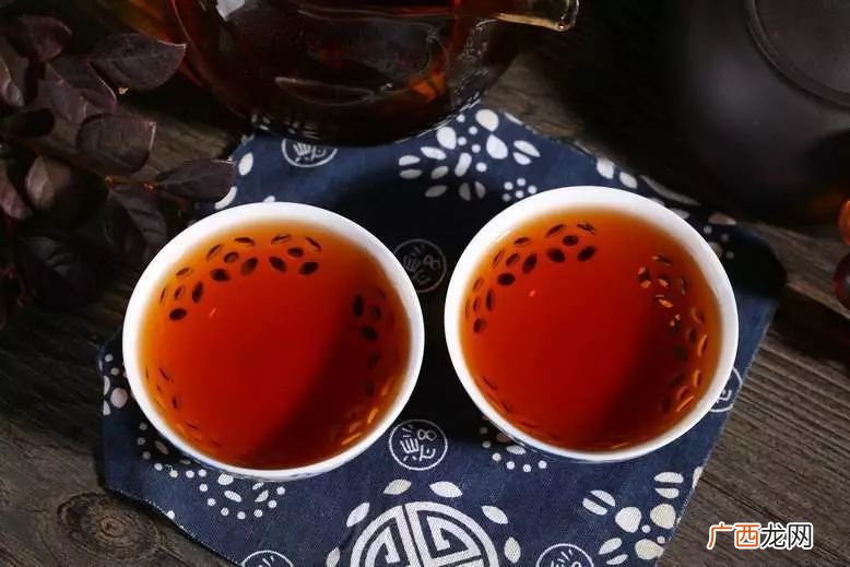 老茶头 普洱茶的老茶头是什么,普洱茶熟茶能存放多久！具体多下多少年？