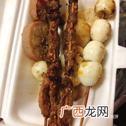 建水县美食,云南的特色小吃写40个字？