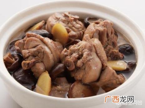 土鸡汤怎么炖好喝又营养,怎么熬鸡汤才好喝?