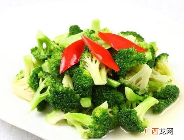西兰花的根能吃吗,西兰花怎么切，根可以吃吗？