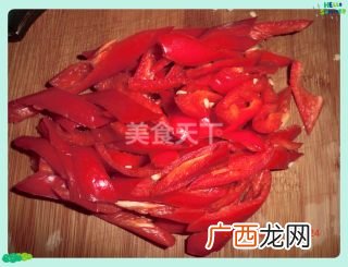 红椒怎么做好吃,大红椒辣不辣?
