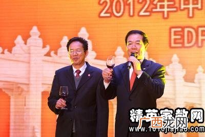 同学聚会简短贺词,同学聚会祝福语？