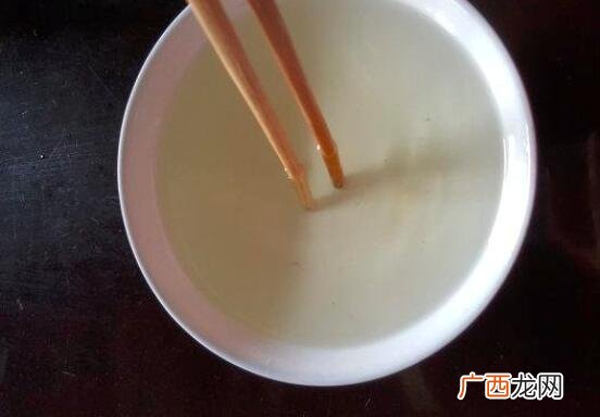 白糖水解酒应该怎么做