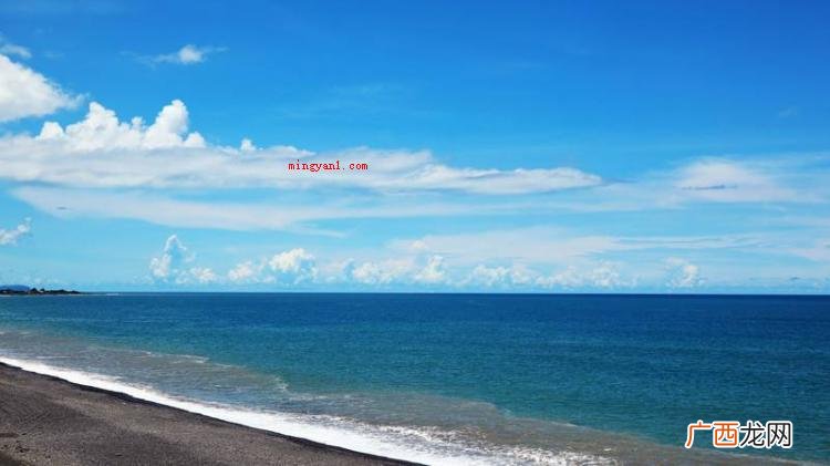 简略回应大家常喜爱用深蓝色来比喻深海 海水的颜色