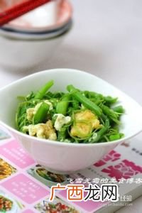 南瓜头怎么炒才好吃,东北南瓜头做法？