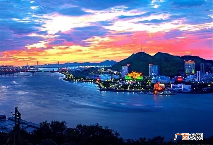 宁波大榭开发区属于哪个区,大榭岛属于舟山群岛吗？