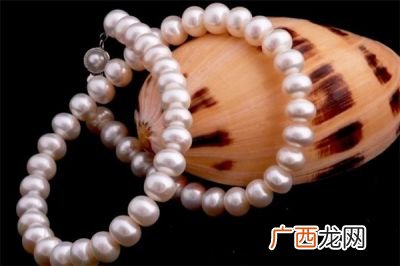 为什么珍珠越戴越有光泽,淡水珍珠光泽能保持多久？