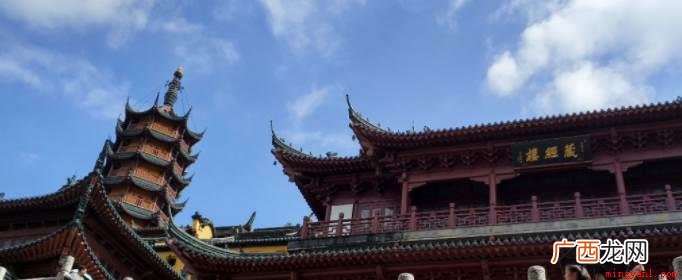 现实中的金山寺在哪里？