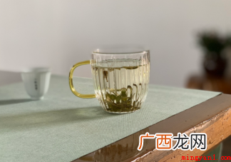 隔夜茶会致癌吗能不能放心喝 热茶倒进保温壶后能放多久 隔夜茶会致癌吗能不能放心喝