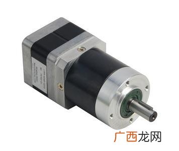 步进电机是什么电机,步进电机是直流还是交流？
