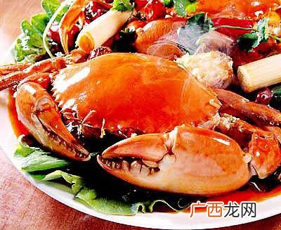 螃蟹吃啥,螃蟹都是吃什么长大的？