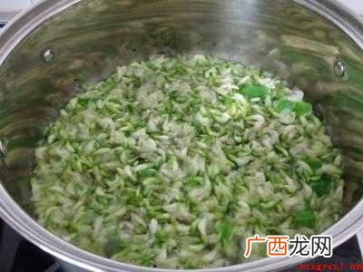 槐花怎么做好吃呢