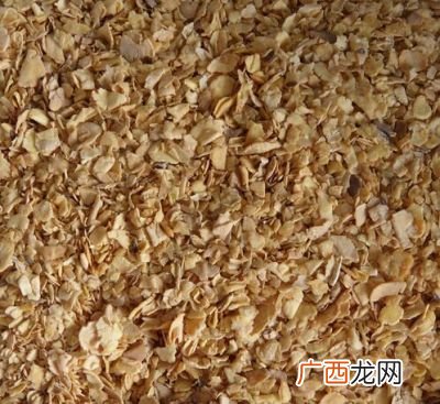 豆饼肥是哪一类的肥,牡丹专用肥和豆饼肥哪个更好？