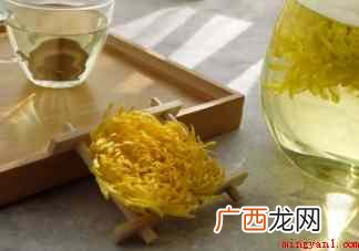 菊花泡水如何喝效果更强 要注意什么 菊花泡水怎么喝效果更好