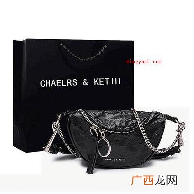 Charles 小ck全名英文叫什么？