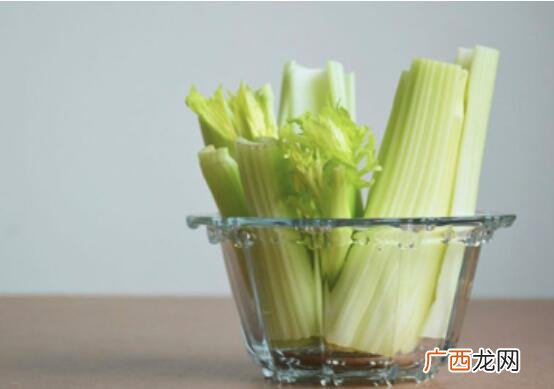 芹菜和毛芹菜的吃法区别 芹菜和毛芹菜的区别