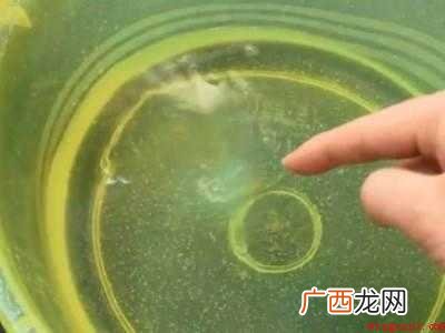 真丝衣服染色怎么洗掉妙招