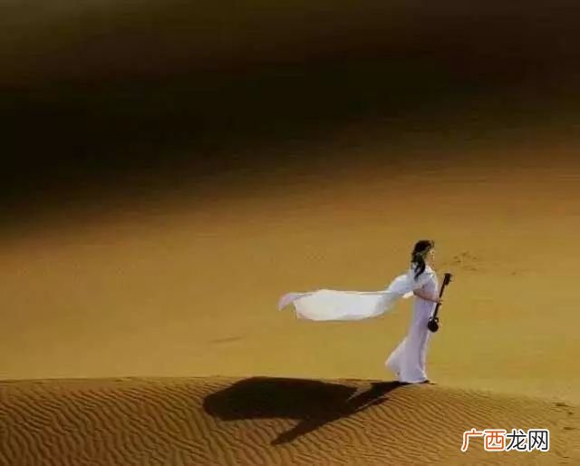 我的楼兰表达什么意思,我的楼兰这首歌表达的是什么意思？