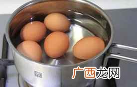 怎样煮鸡蛋不容易破,为什么煮鸡蛋会烂？