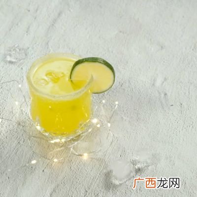 深水炸弹是什么,深水炸弹是什么意思，深水炸弹还有什么深层的寓意？