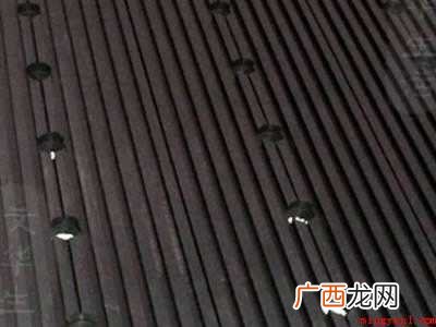 空调外机共振噪音怎么解决