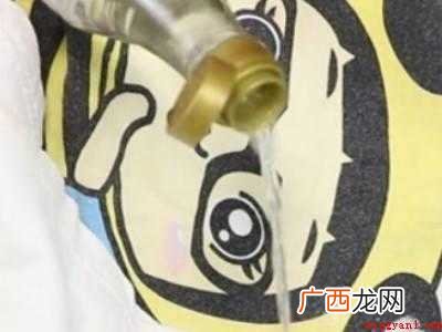 果渍用什么可以洗掉