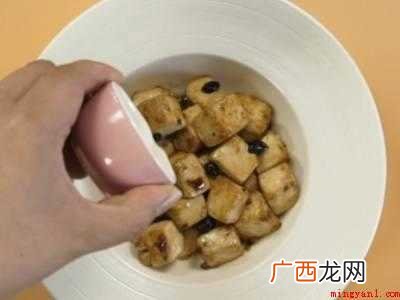 农村菜豆腐的做法共有4步 农村菜豆腐的做法