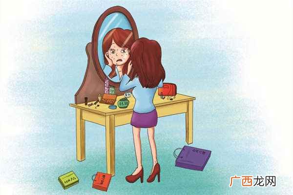 头上长痘痘可能是患了毛囊炎 头上长痘痘是怎么回事