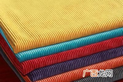 灯芯绒面料是什么成分,100聚酯纤维的灯芯绒是针织吗？