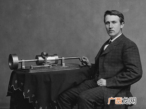 爱迪生是人类发展史上第一个运用很多生产制造标准和电气专业科学 爱迪生发明了哪些东西？
