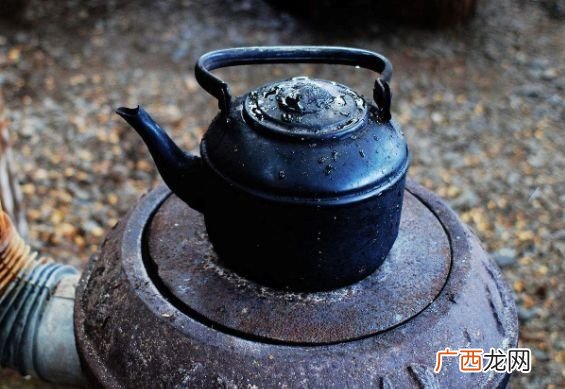 茶碱怎么去除,家里烧水茶碱太大，大家都是怎么解决的？