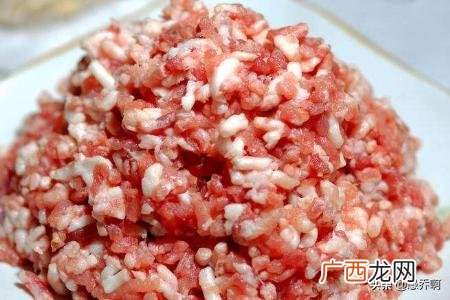 青椒肉丝打卤面怎么做,青椒肉卤的做法？