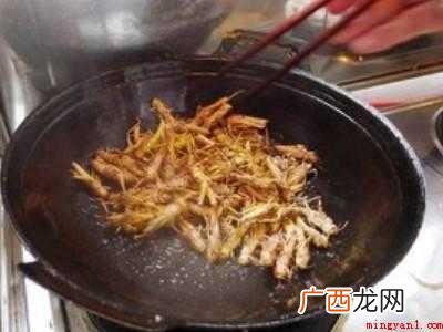油炸蚂蚱怎么吃