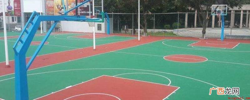 篮球赛场塑胶地面应用较多 篮球场地标准尺寸