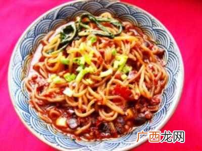 卫龙酸辣魔芋粉怎么吃