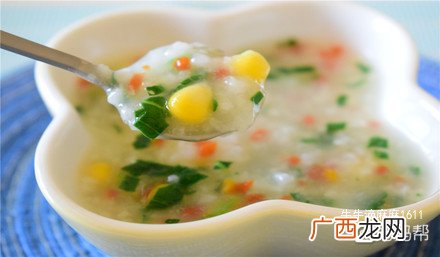 求各种素粥的做法,玉米白菜粥怎么做？