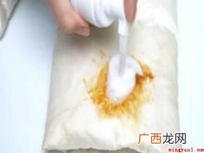 基本干洗自身怎么洗的实际操作过程 常规干洗自己怎么洗