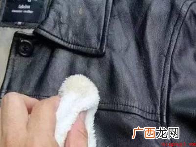 基本干洗自身怎么洗的实际操作过程 常规干洗自己怎么洗